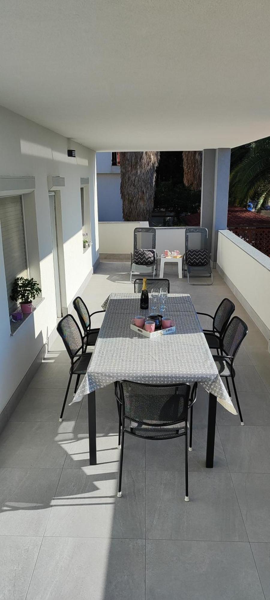 Apartman Emily, 6 Plus 2 Guests, Newly Refurbished Pula Buitenkant foto